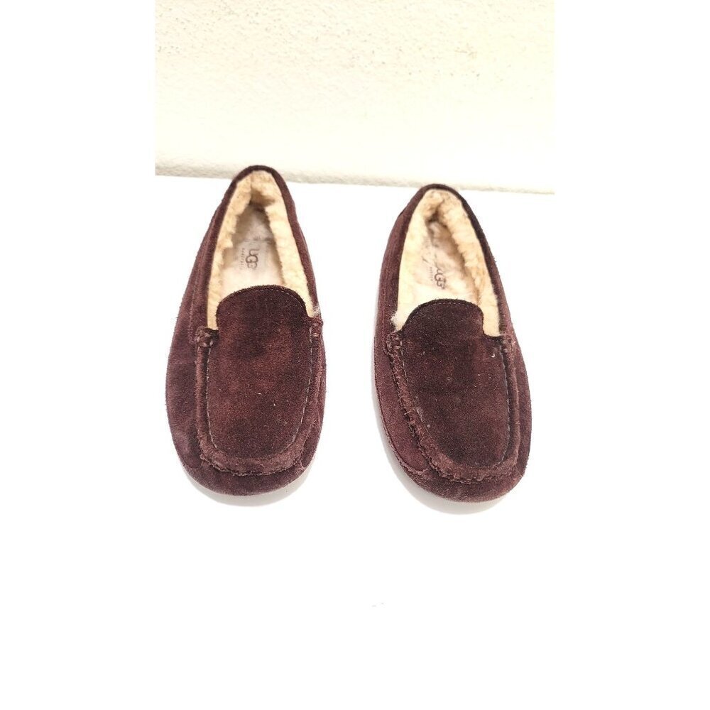Womens UGG‎ Brown Suede Moccasin Slippers With Shearling Lining - Size 6